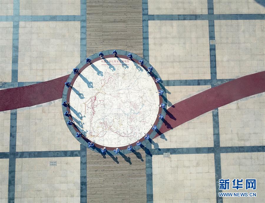（新華全媒頭條·壯麗70年·奮斗新時(shí)代——記者再走長征路·圖文互動(dòng)）（6）跨越“第一渡”　長征出發(fā)地“換了人間”